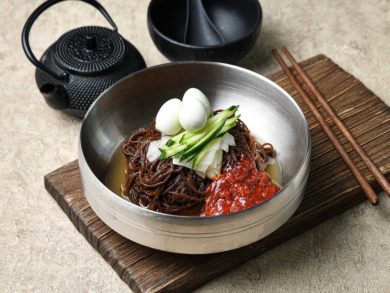 비빔냉면
